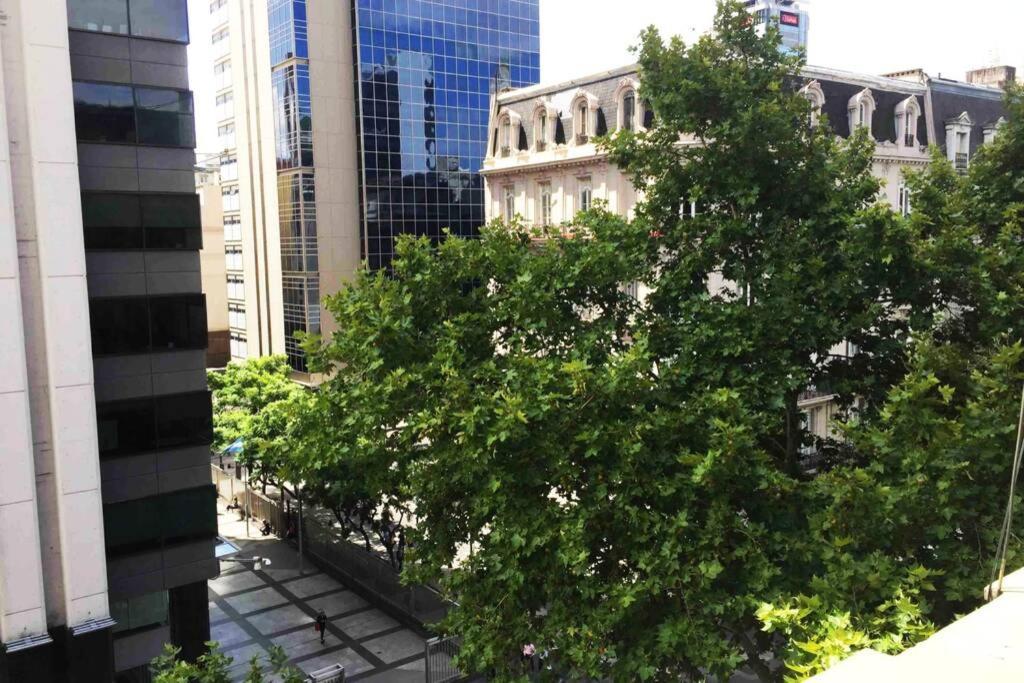 Duplex En Centro Historico Y Turistico Sobre Av. De Mayo ブエノスアイレス エクステリア 写真