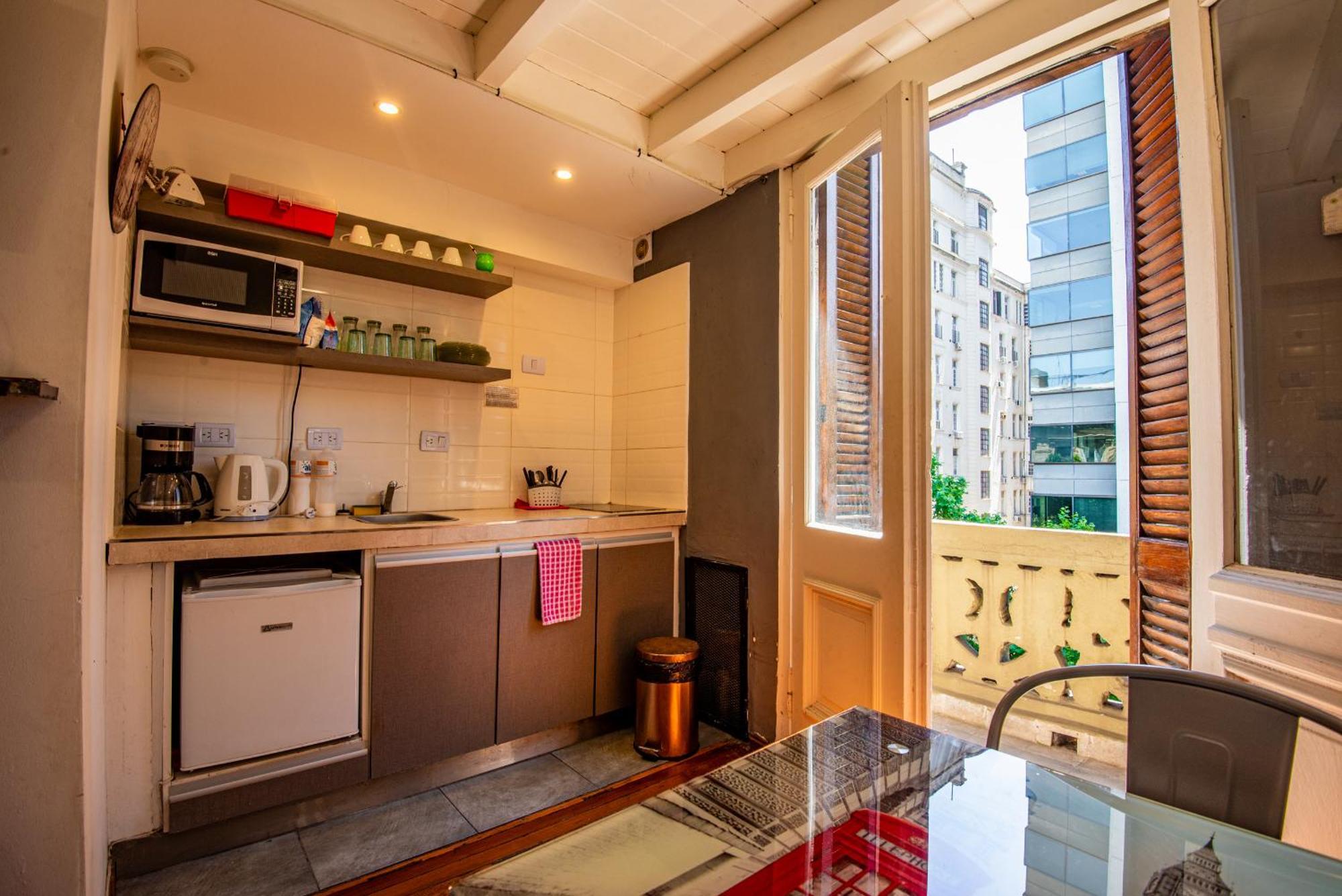 Duplex En Centro Historico Y Turistico Sobre Av. De Mayo ブエノスアイレス エクステリア 写真